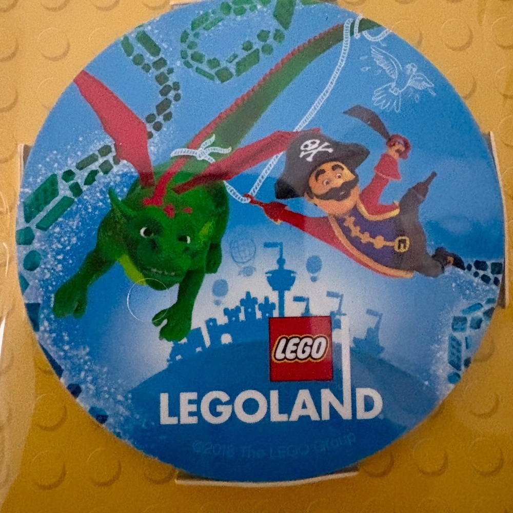 Lego Magnet Legoland souvenir Round magnetic approx 2.5” stocking stuffer